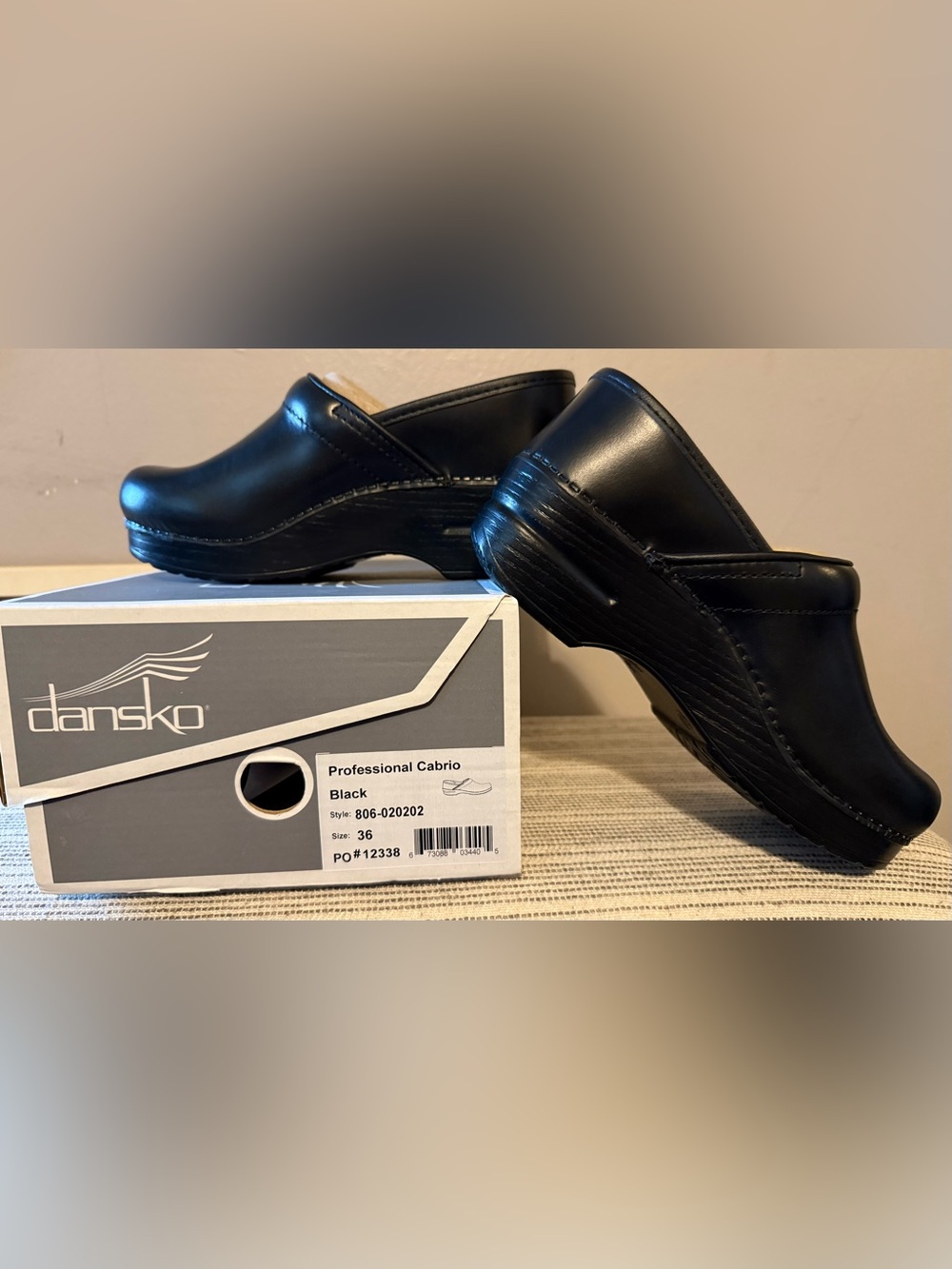 Dansko Black Professional Cabrio Men’s Slip-On Clogs